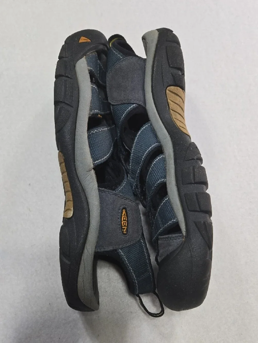 Keen Men's Newport H2 Water Sandal in Blue and Gray